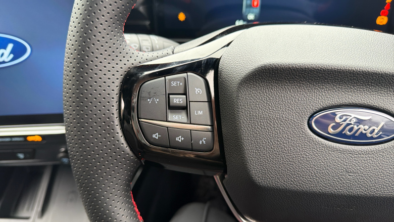 Ford Puma 1.0 EcoBoost Hybrid mHEV ST-Line X 5dr Petrol Hatchback